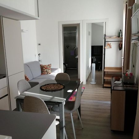 Stefania'S Corner, Apartment In Бергамо Экстерьер фото